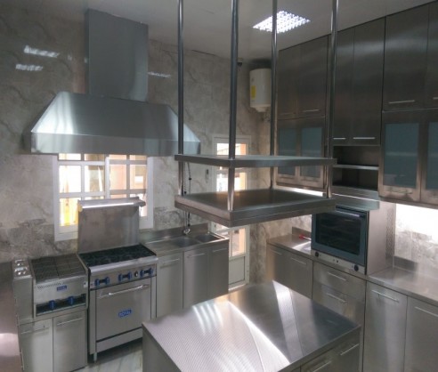 private-kitchen